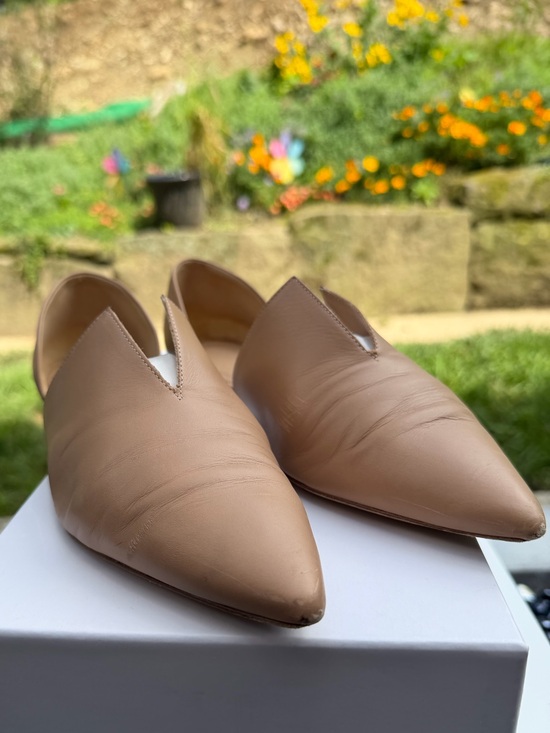 Vince Shoes - Vince Darlington Women's Pointed V-Slit Slip-On d’Orsay Flats in Nude